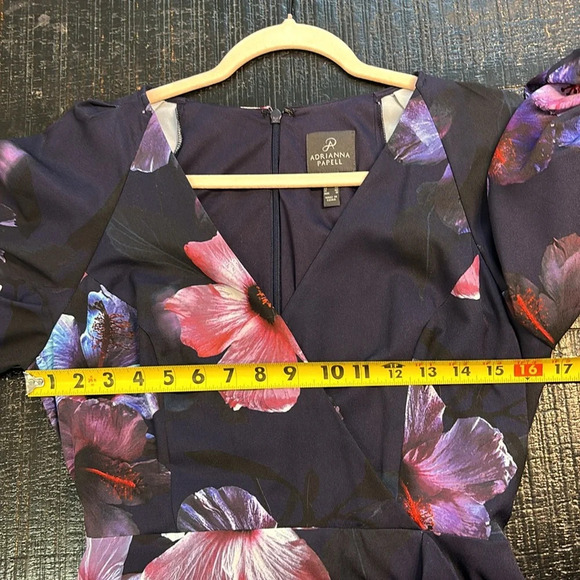 Adrianna Papell Ruffle Hem Dreamy Hibiscus Wrap Dress size 6 - Picture 15 of 16